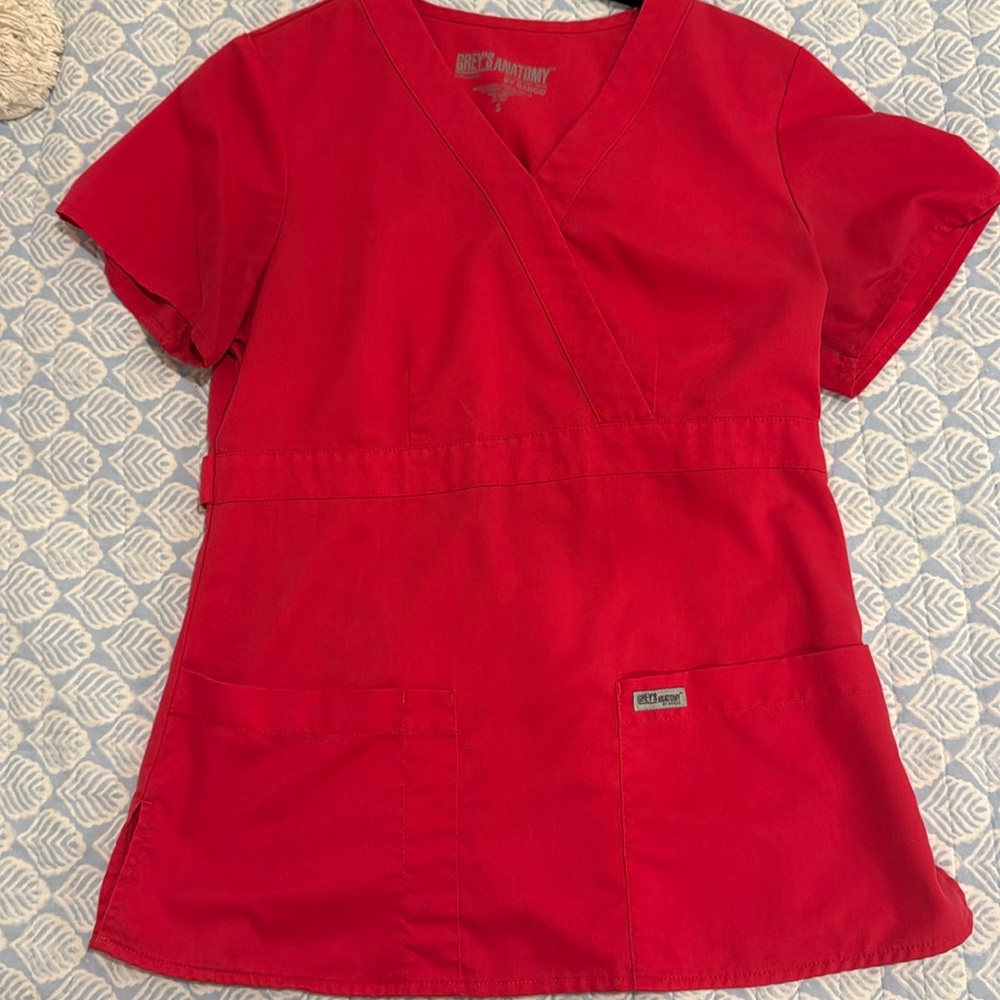 Grey’s Anatomy Scrub Top- Small- Watermelon